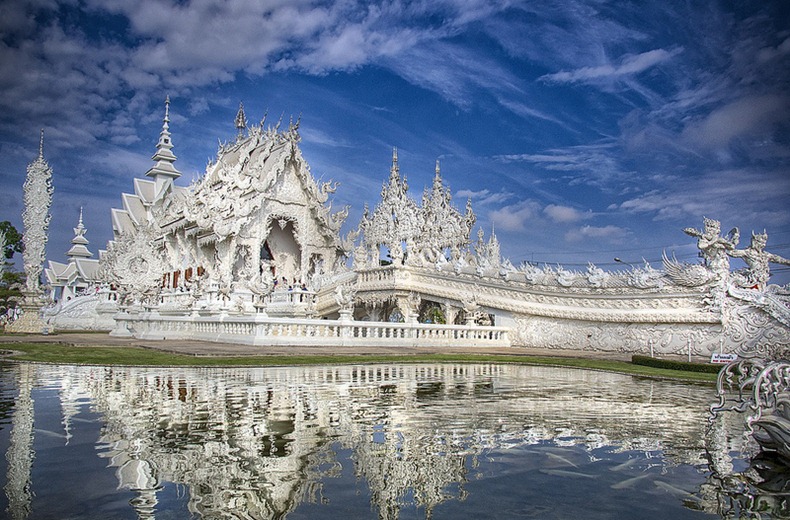 Wat Rong Khun1